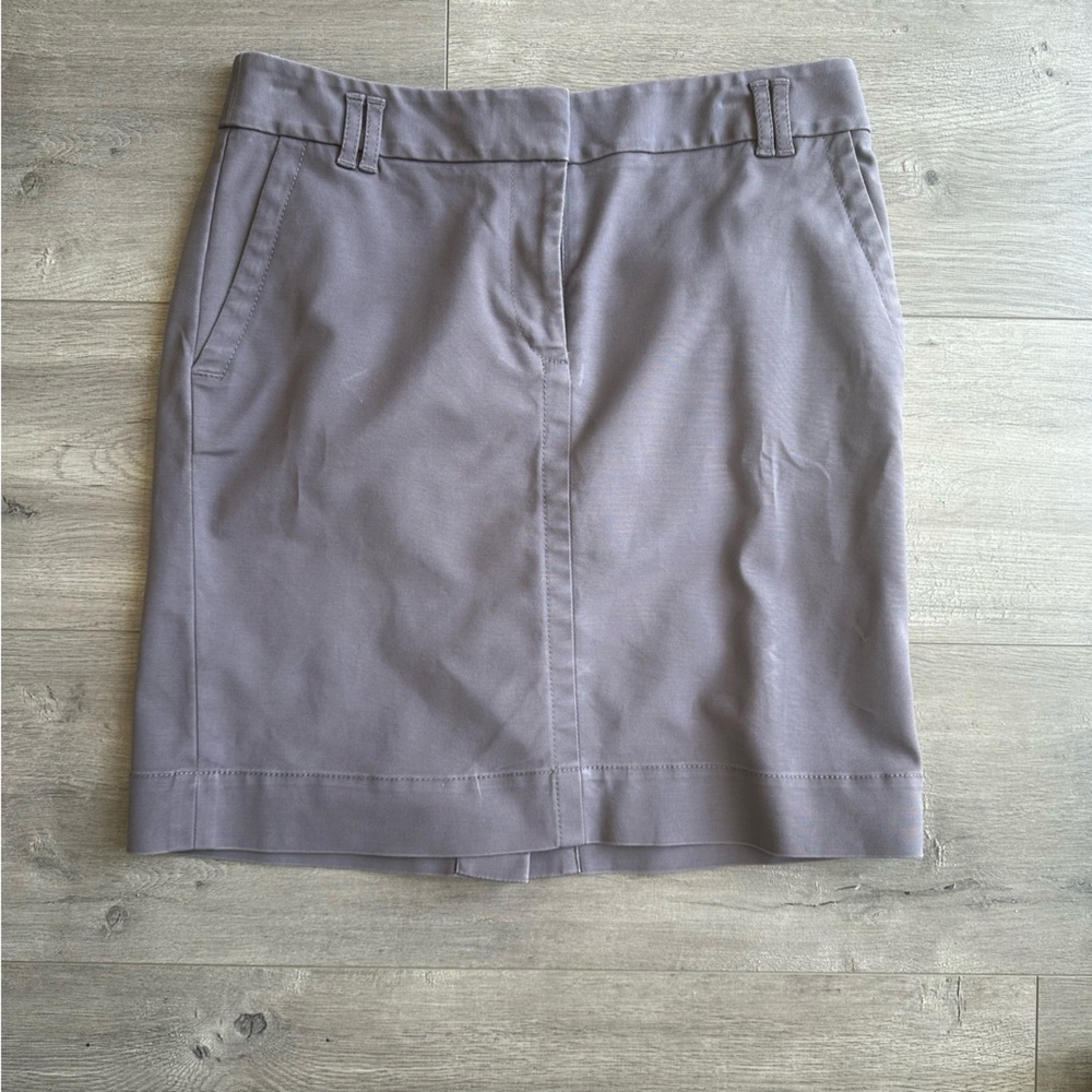 Ann Taylor LOFT - Pencil Skirt - gray - size 4